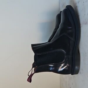 DR.MARTENS: Burgundy Polished Leather Flora Chelsea Boots